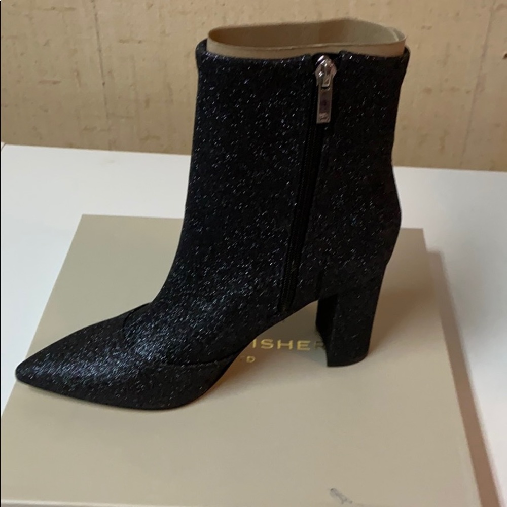 Brand New Marc Fisher boots